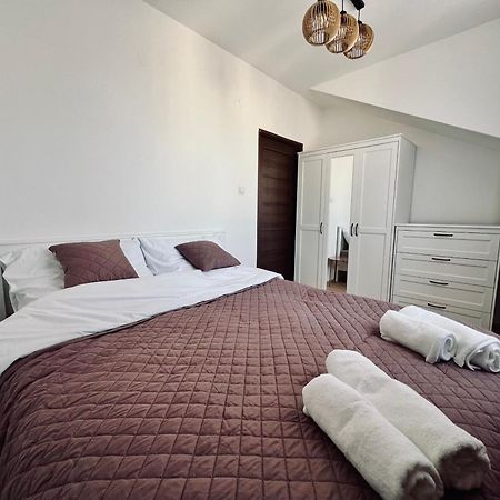 Apartament Wisteria Przemysl Ngoại thất bức ảnh