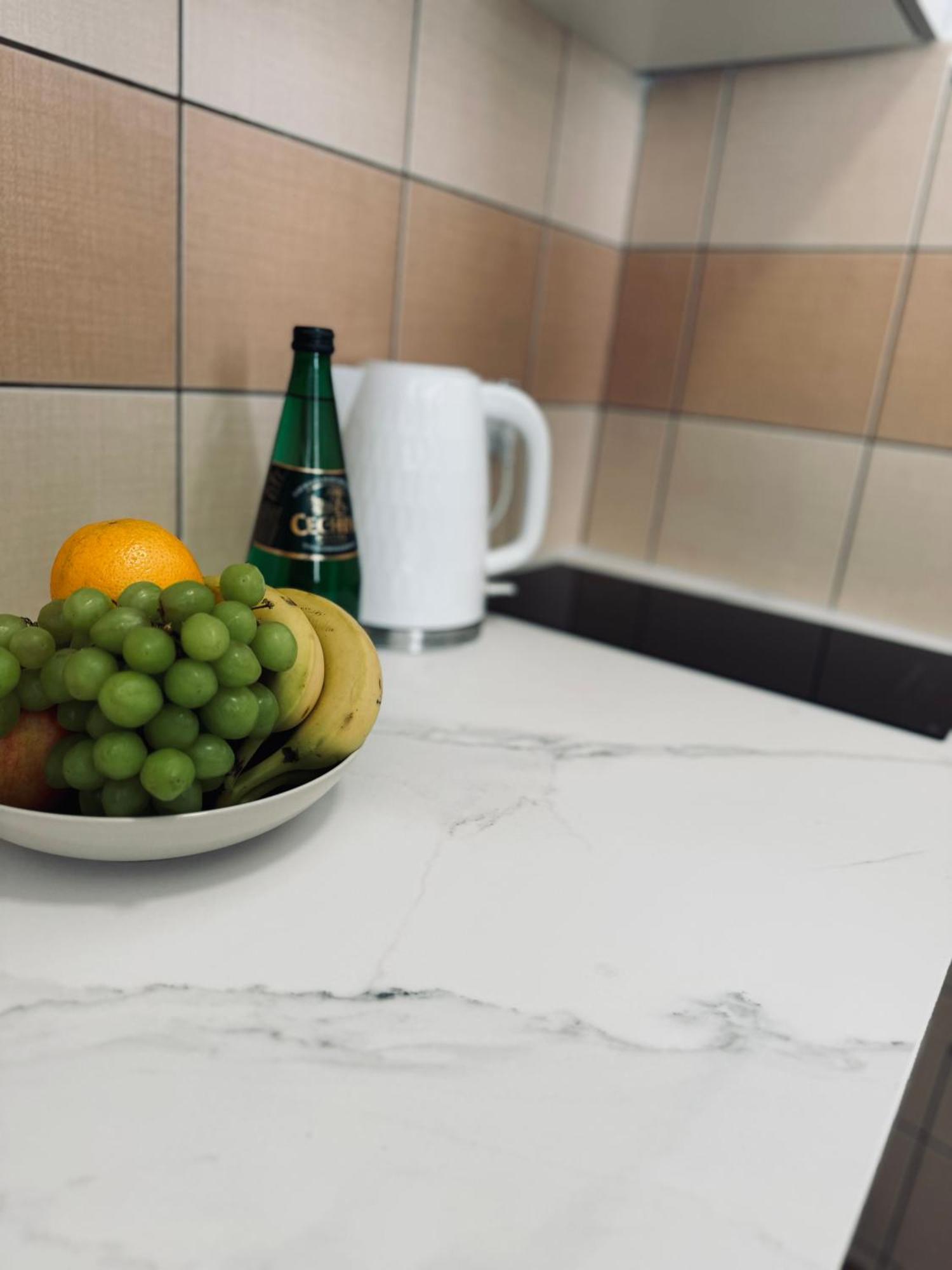 Apartament Wisteria Przemysl Ngoại thất bức ảnh